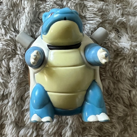 NINTENDO POKEMON BLASTOISE WATER SQUIRTER FIGURE 1999 BURGER KING KIDS MEAL TOY - Picture 5 of 8